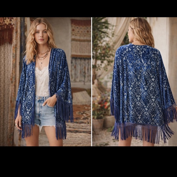 Beautiful Stories Jackets & Blazers - Anthro Beautiful Stories XS Blue Velvet Burnout Paisley Fringe Kimono Cardigan